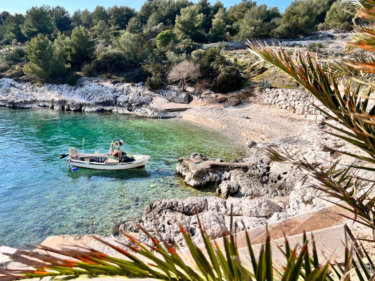 Luxury Beachfront Villa Carlisa Čiovo エクステリア 写真