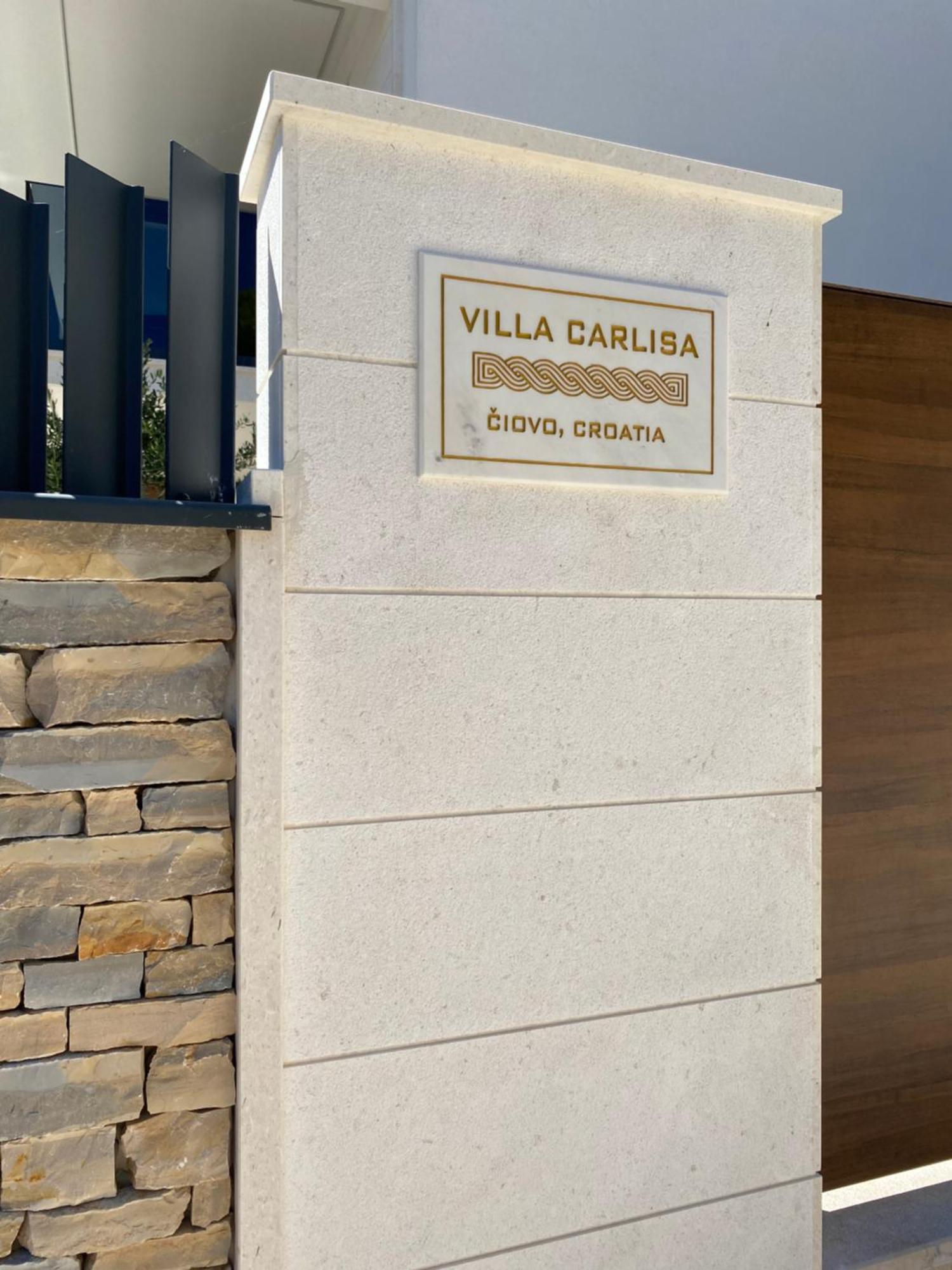 Luxury Beachfront Villa Carlisa Čiovo エクステリア 写真